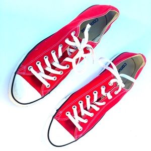 Converse All Star Chuck Taylor. Excellent used condition. Red. Size 12